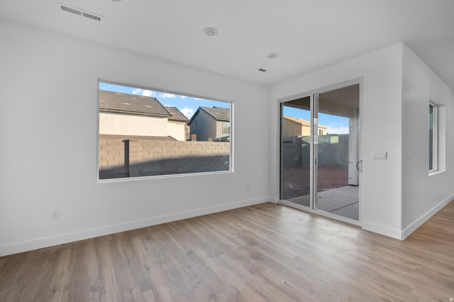 LONG VALLEY - Residential