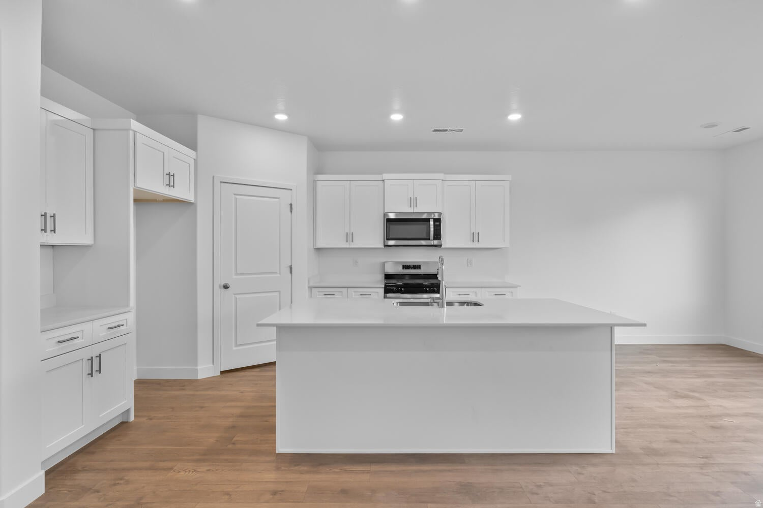 LONG VALLEY - Residential