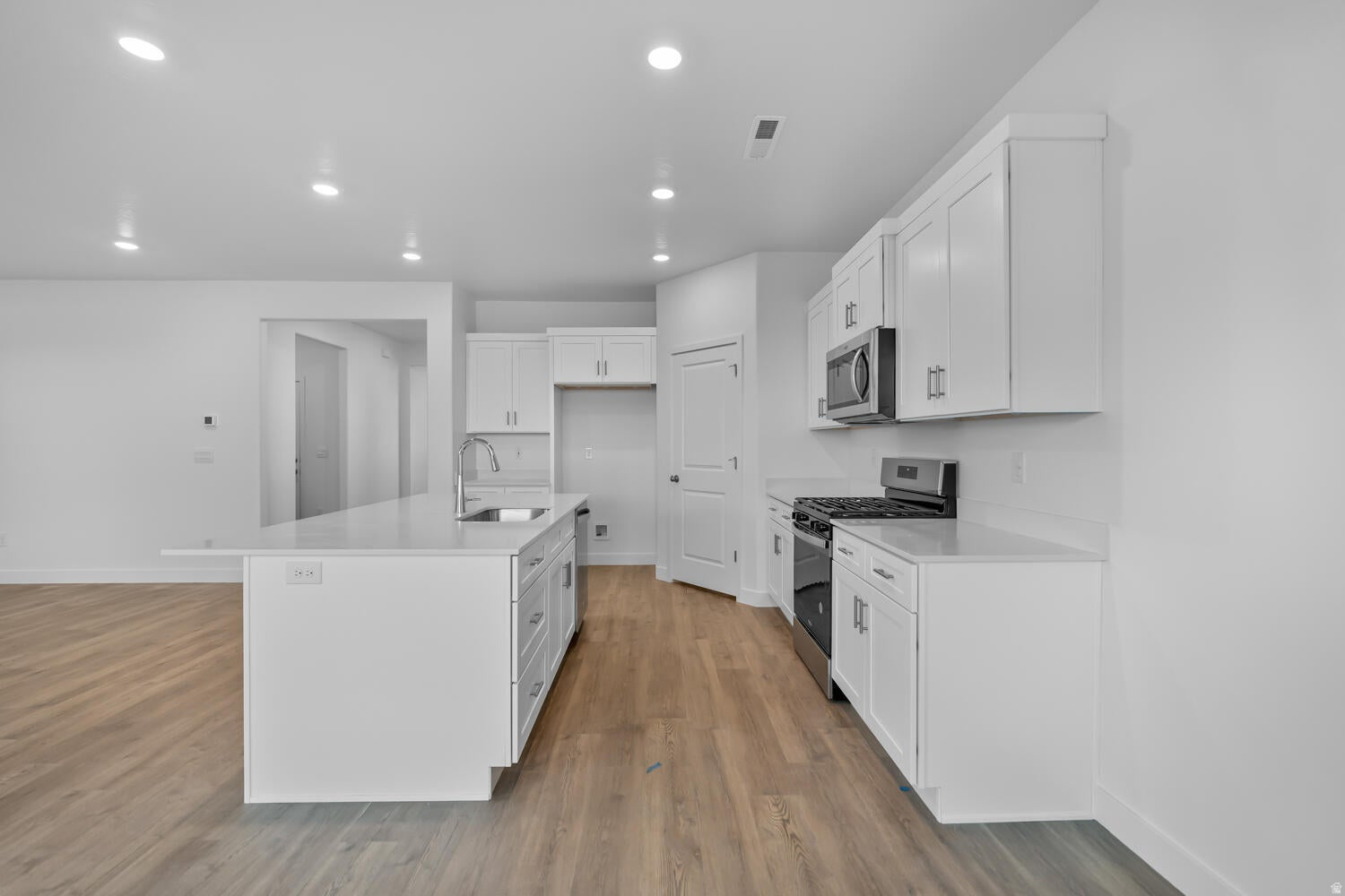 LONG VALLEY - Residential