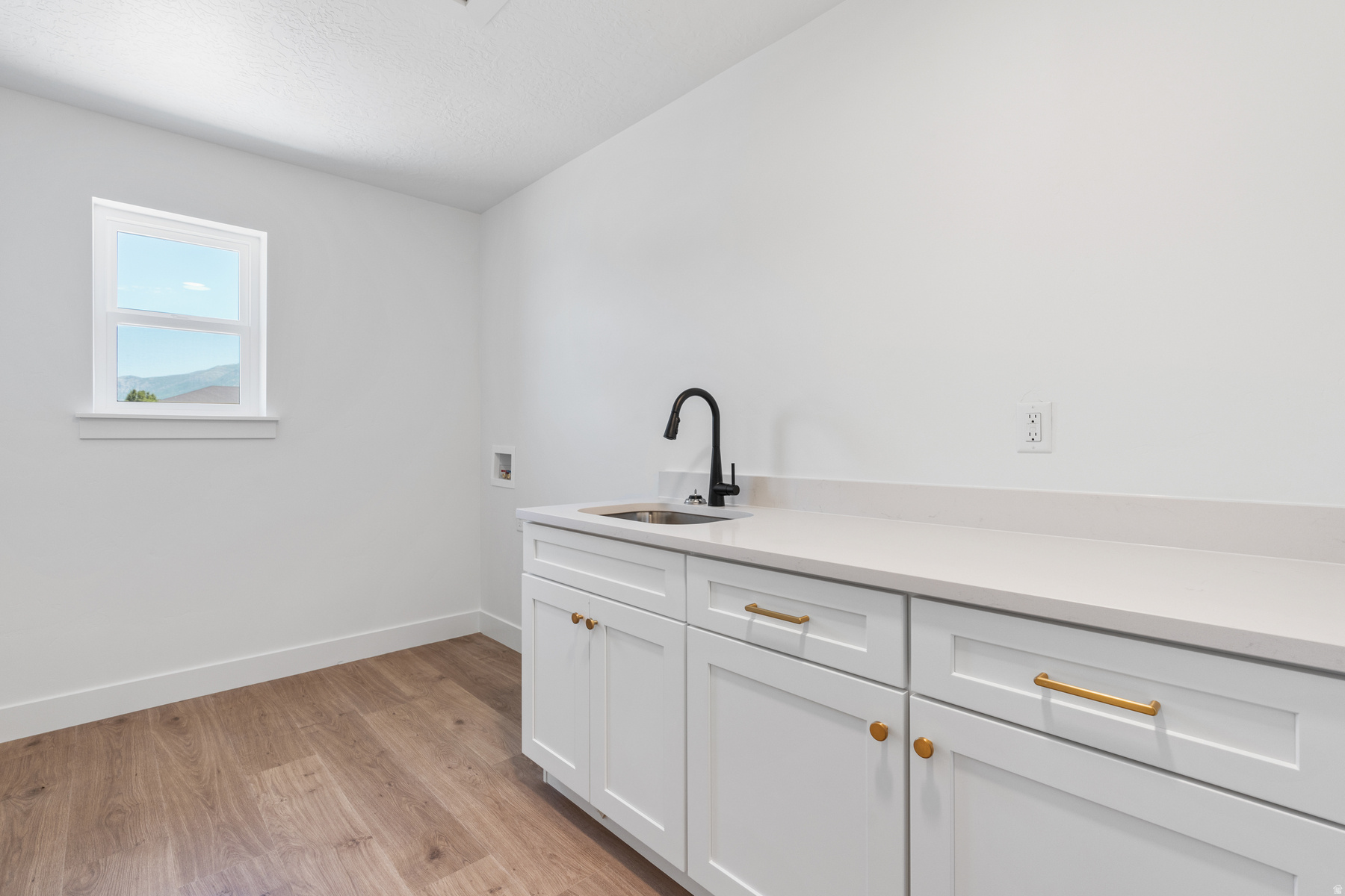 VISTAS AT SUMMIT RDG - Residential