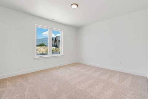 Tiny photo for 1263 CREST DALE LN S, Santaquin, UT 84655 (MLS # 2123501)