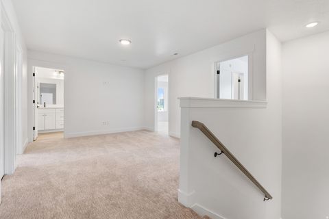 Tiny photo for 1263 CREST DALE LN S, Santaquin, UT 84655 (MLS # 2123501)