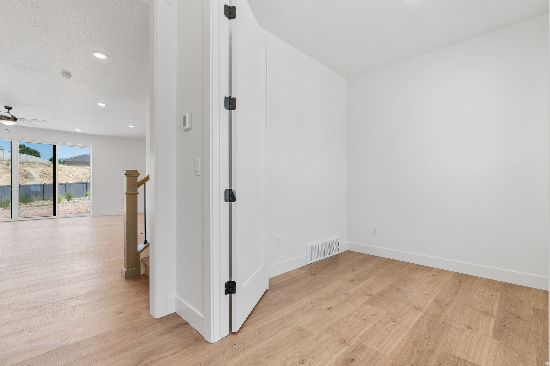 VISTAS AT SUMMIT RDG - Residential