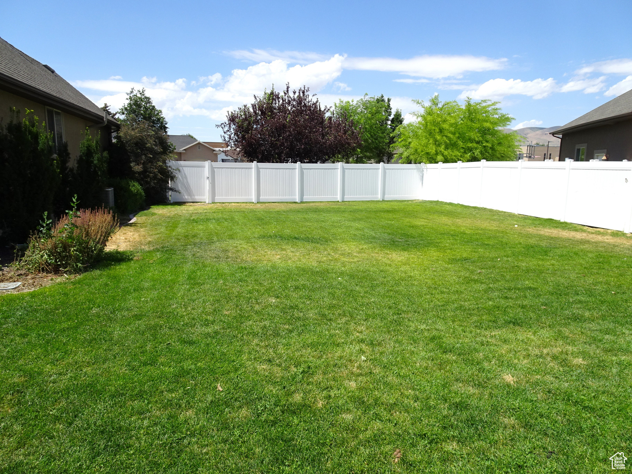HOLMGREN ESTATES - Residential