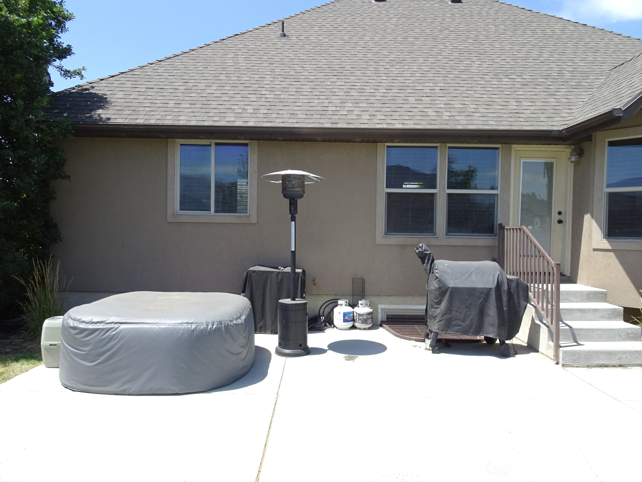 HOLMGREN ESTATES - Residential