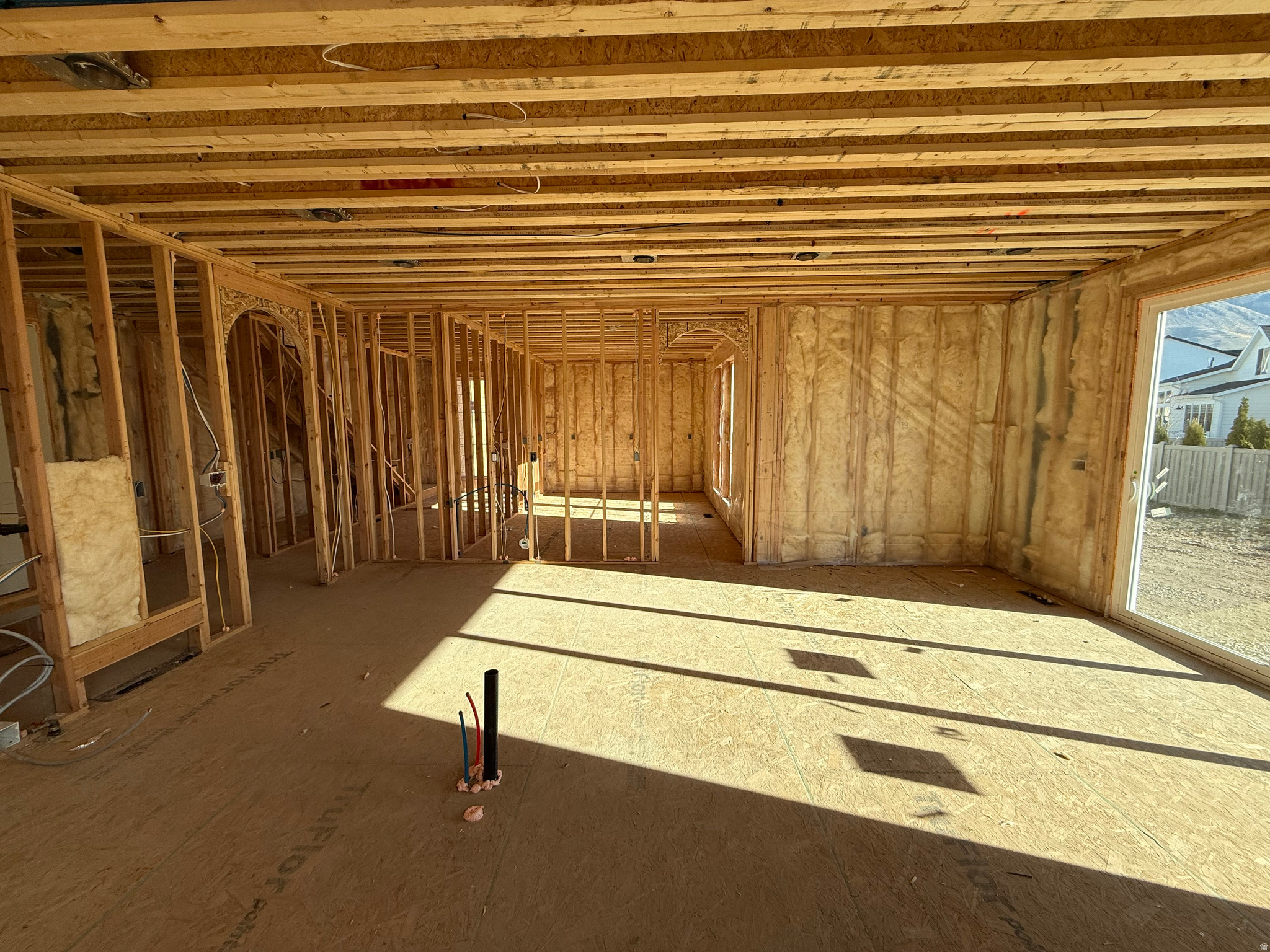 AUTUMN CREST - Residential