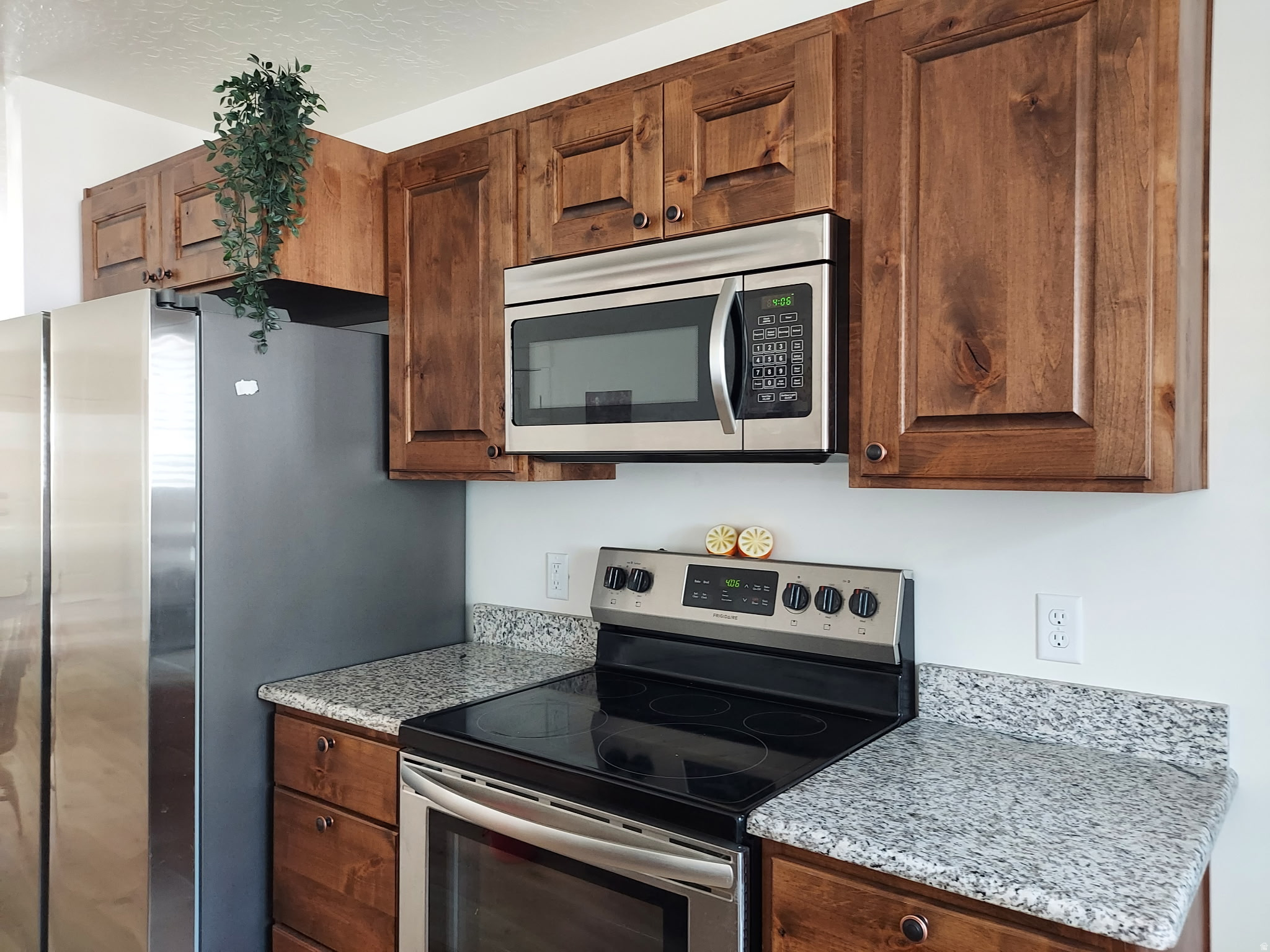 MAPLETON VILLAGE - Residential