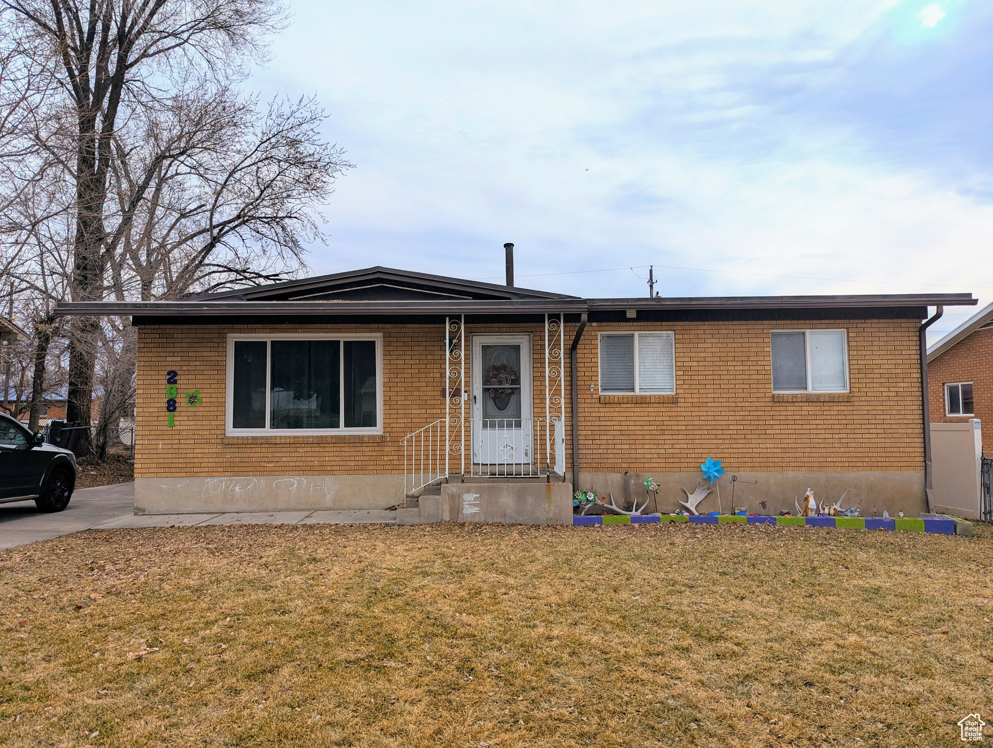 Great house that anyone could turn into a home! Sitting in a calm, quiet neighborhood in beautiful Roy.  This cute house has a brand-new large bay window, new piping in main level shower (for better water pressure), updated carpet on the main level, brand new back door, bedroom doors, brand-new water heater, & garbage disposal. Sellers will include smart google nest thermostat & google nest doorbell camara, DVD shelf, and storage cabinets in garage.  Detached 2 car deep/extra wide tandem garage. This home has 5 1/2-year membrane roof with solar panels- fully transferable. Basement has separate entrance & could easily be converted into mother-in-law apt. Located near schools, HILL AFB, local shopping, and freeway! So much potential & with some TLC, it will make a perfect home.  Needs baseboards, a fresh coat of paint and a few small updates. Sellers are motivated and ready to sell but have no interest in providing updates! Please give notice for showings - sellers are occupying property. OPEN HOUSE SATURDAY FEB 8 ! 10 A.M.-12 P.M.