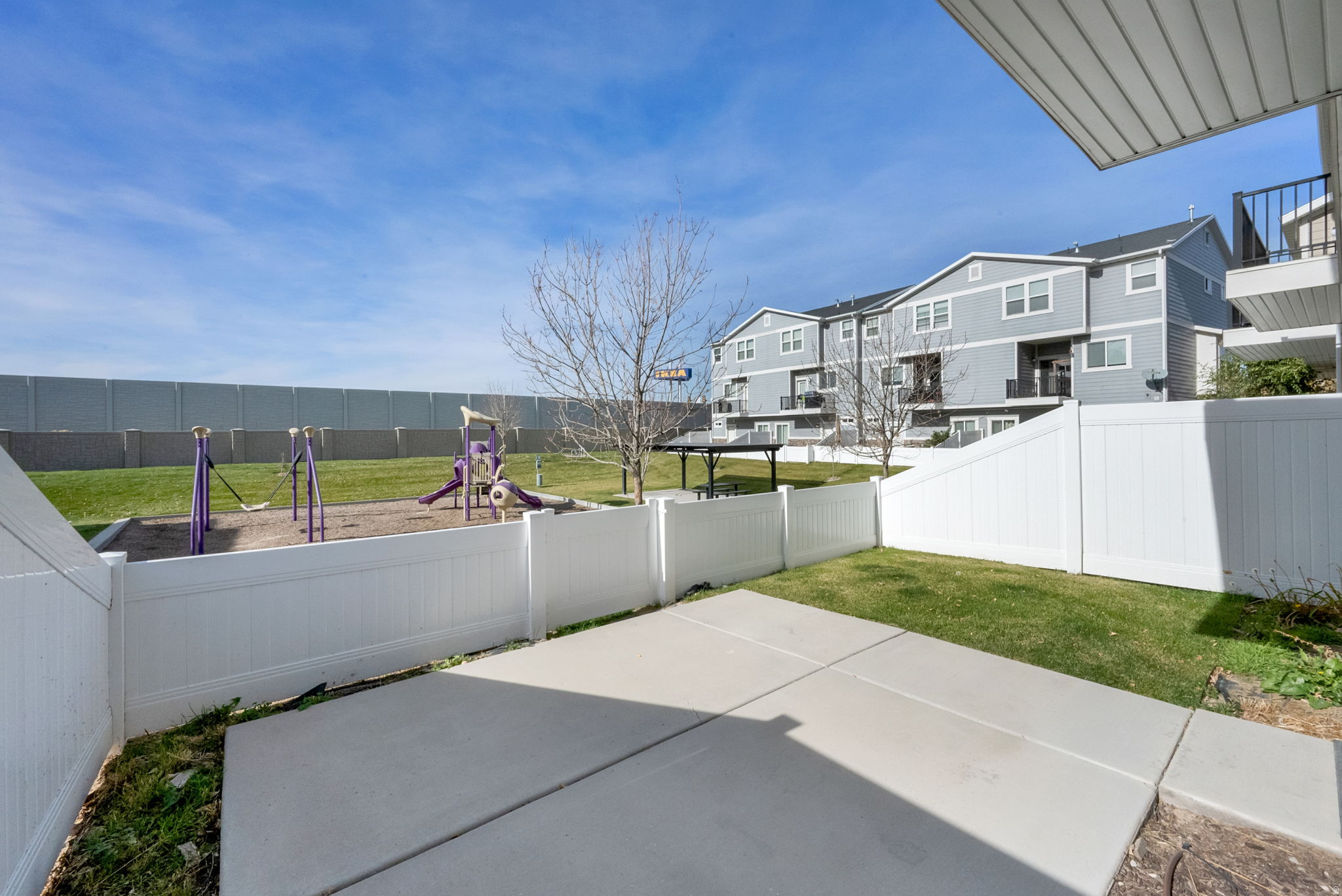 DRAPER CREEKSIDE - Residential