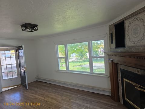 Tiny photo for 268 N 300 E, Clearfield, UT 84015 (MLS # 2123786)