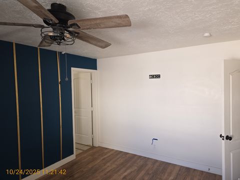 Tiny photo for 268 N 300 E, Clearfield, UT 84015 (MLS # 2123786)