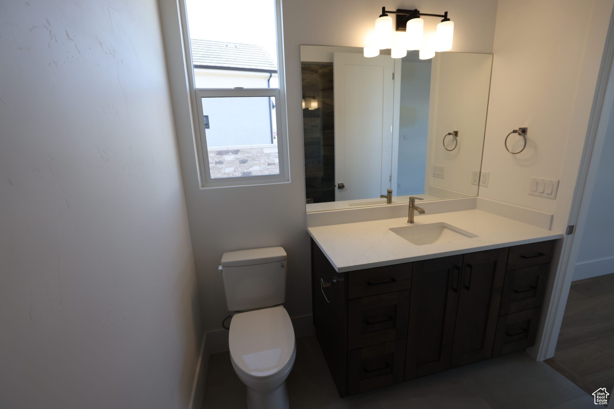 HAWKEYE POINT - Residential