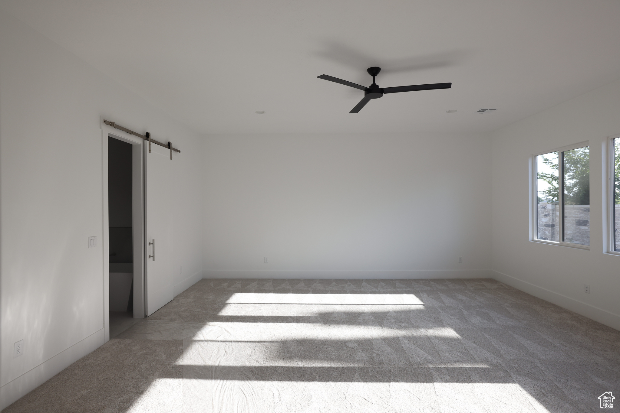 HAWKEYE POINT - Residential