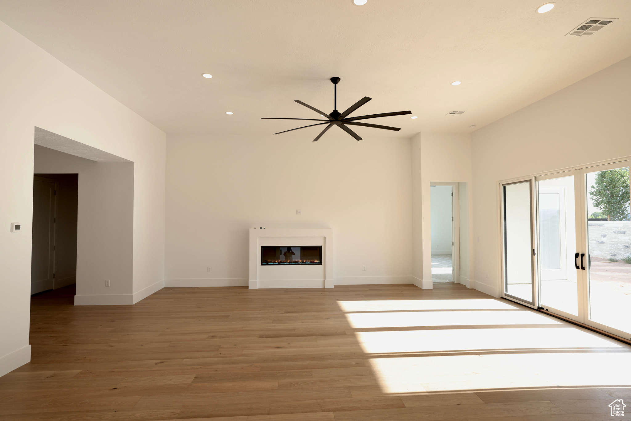 HAWKEYE POINT - Residential