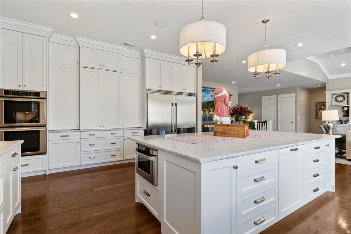 COTTONWOOD HILLS - Residential