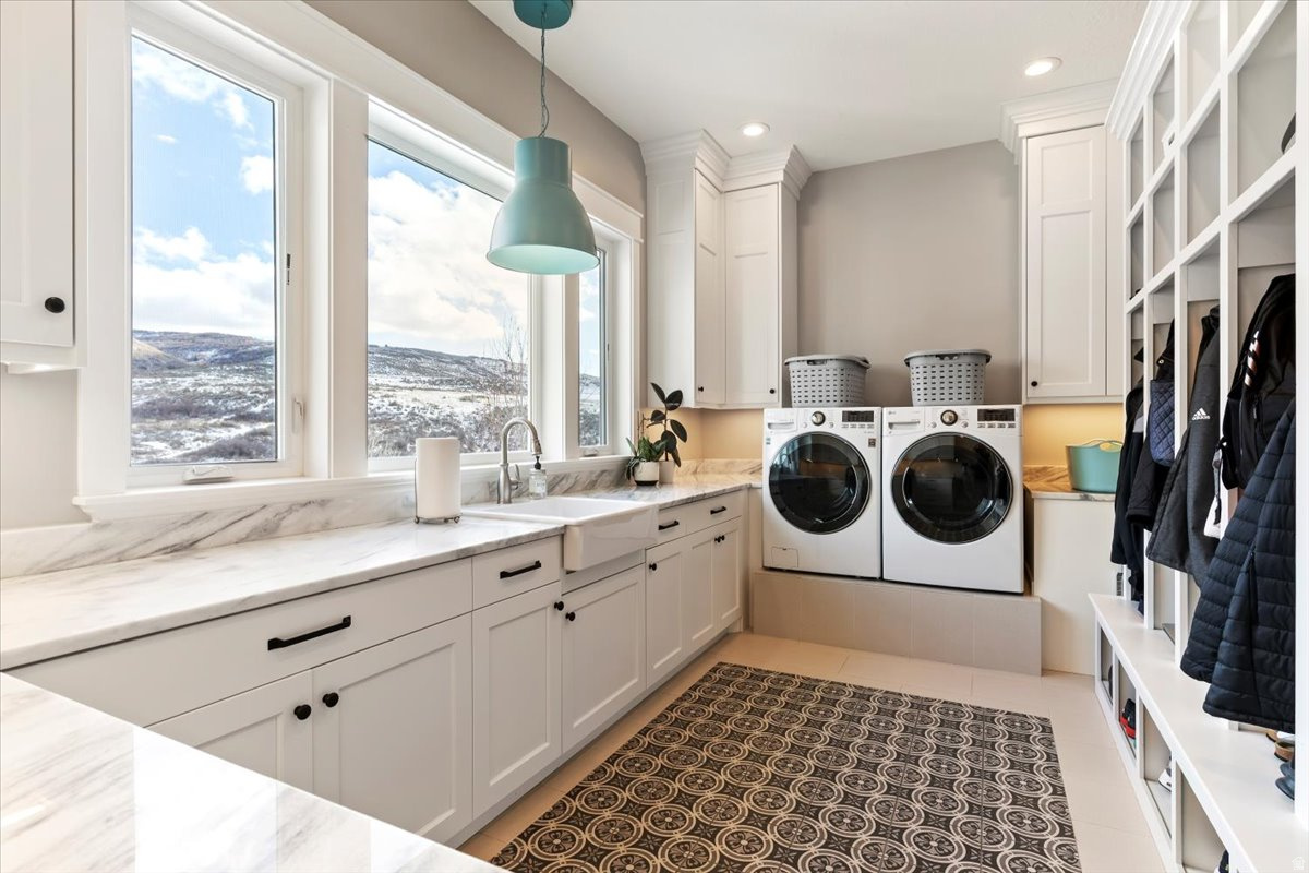 COTTONWOOD HILLS - Residential