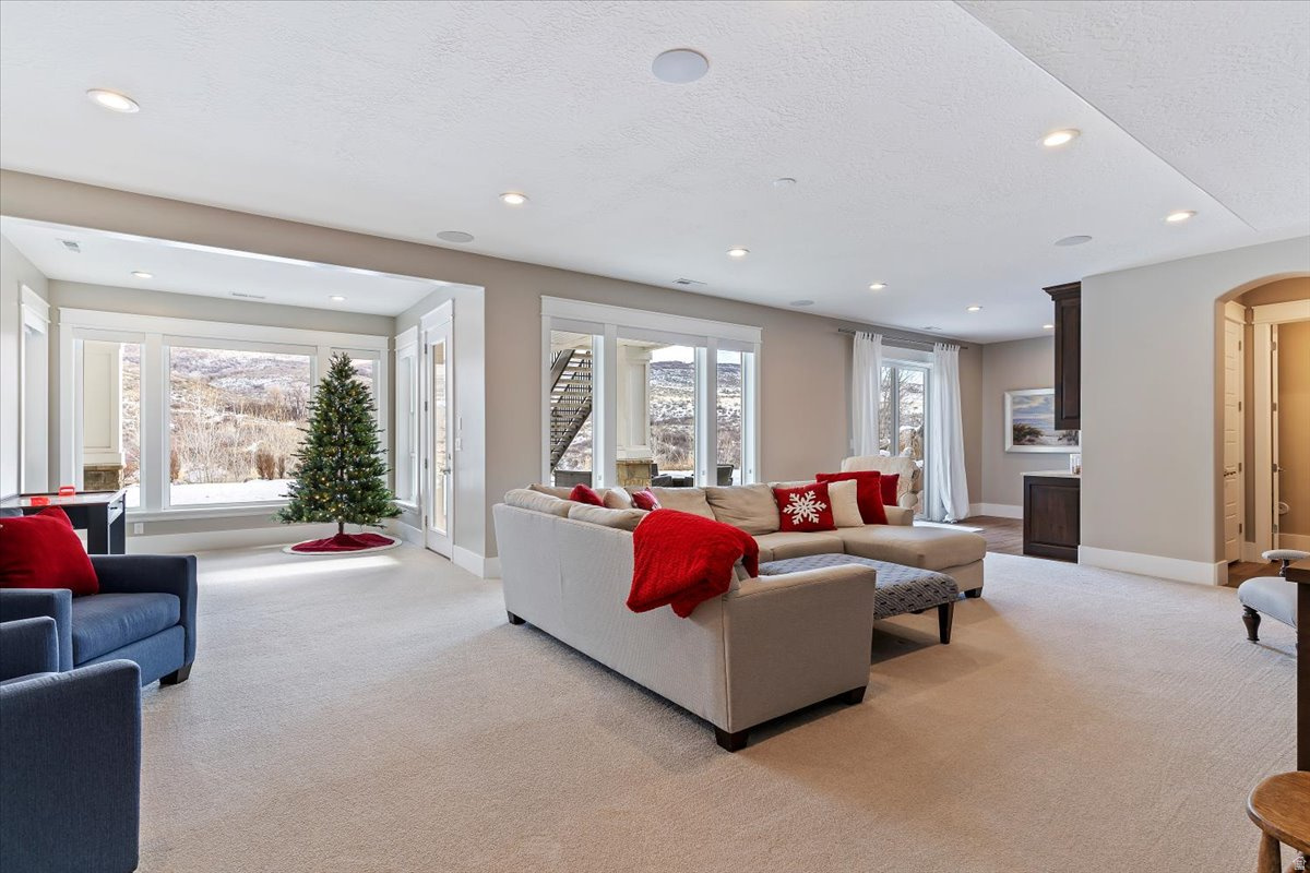 COTTONWOOD HILLS - Residential