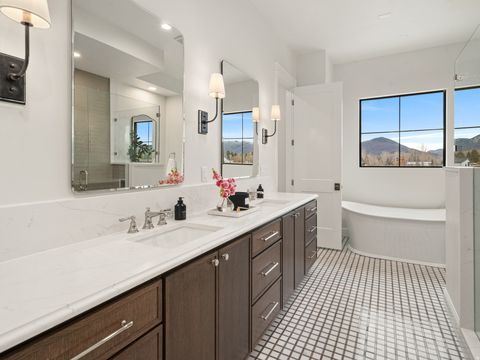 Tiny photo for 387 S 7900 E, Huntsville, UT 84317 (MLS # 2128354)