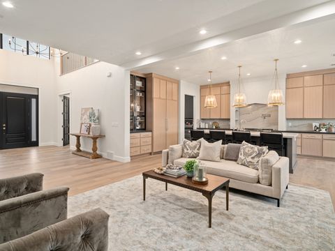 Tiny photo for 387 S 7900 E, Huntsville, UT 84317 (MLS # 2128354)