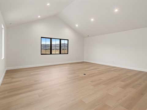 Tiny photo for 387 S 7900 E, Huntsville, UT 84317 (MLS # 2128354)