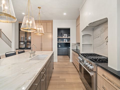 Tiny photo for 387 S 7900 E, Huntsville, UT 84317 (MLS # 2128354)