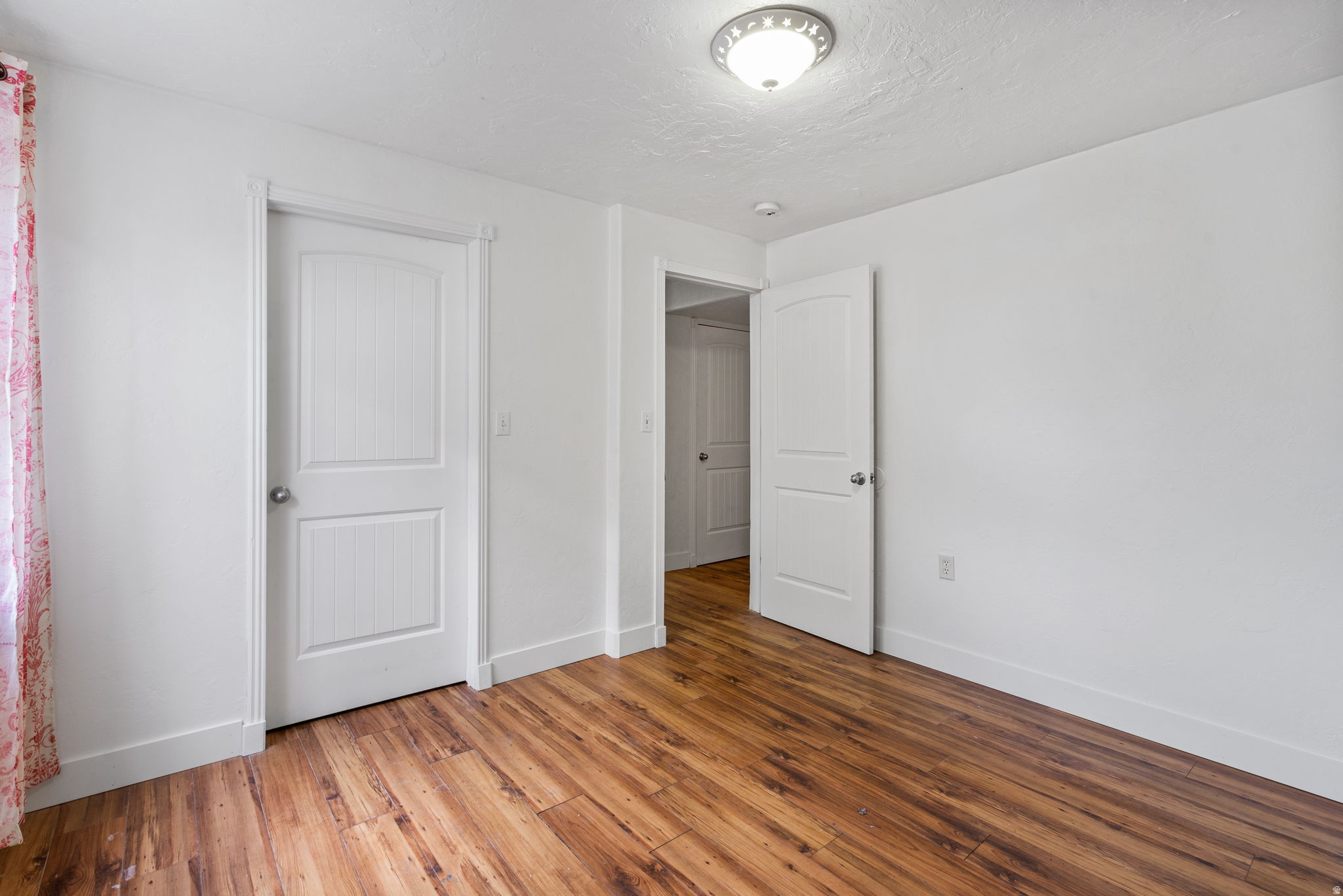 OVERLAND TRAILS - Residential