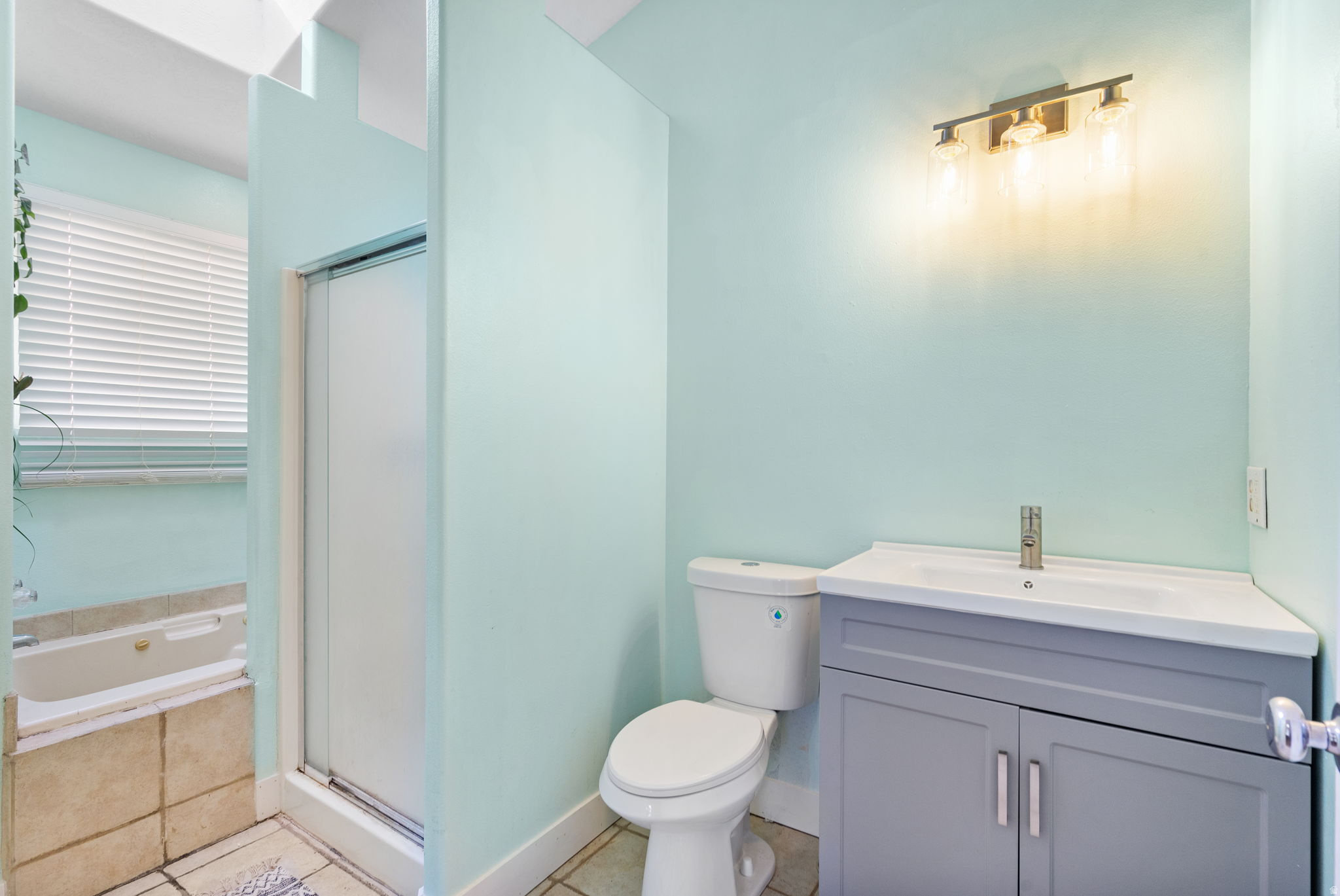 OVERLAND TRAILS - Residential