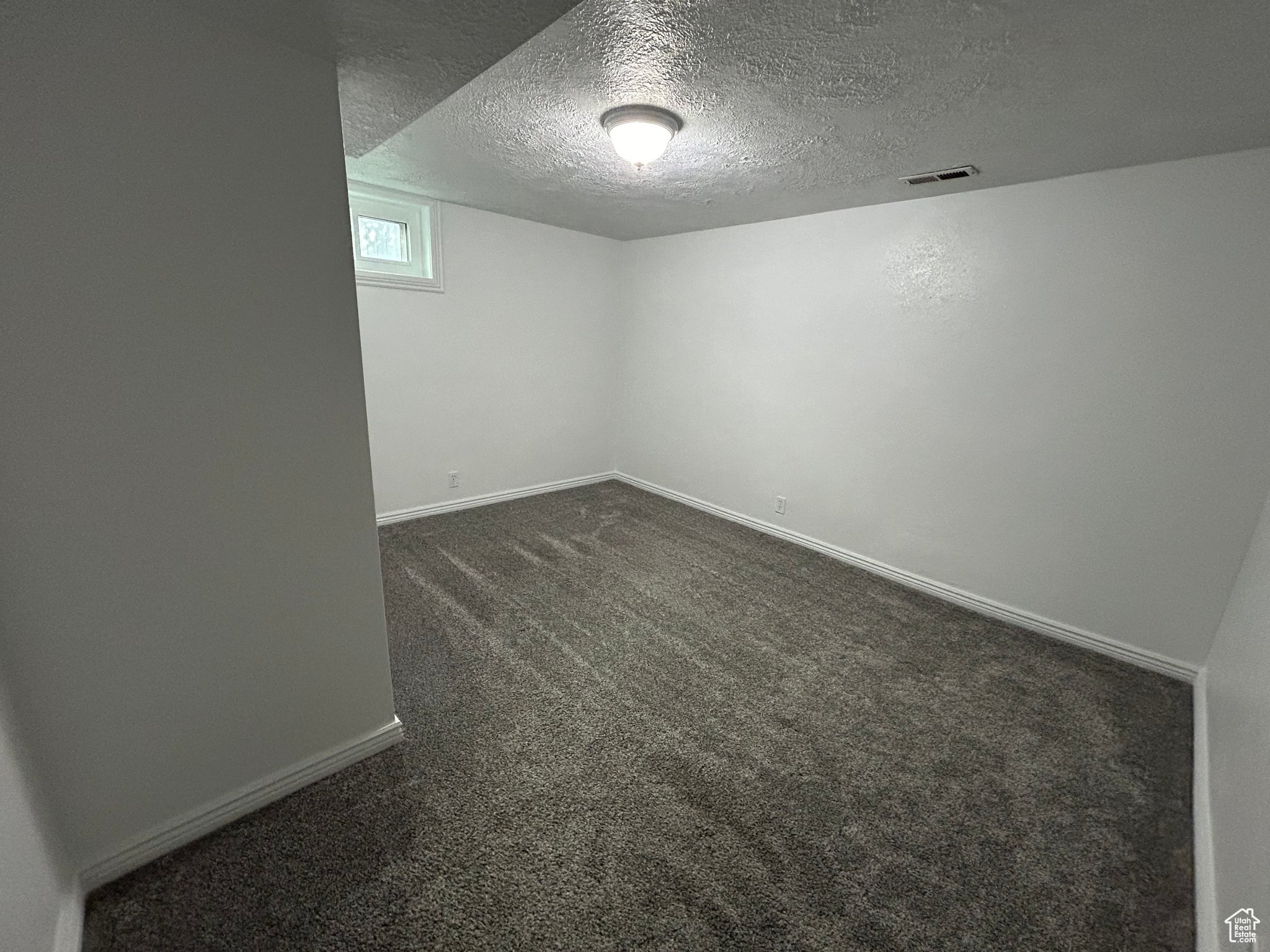 MEMMO GARDENS - Residential