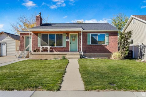 Photo of 917 N GARDEN DR, Orem, UT 84057 (MLS # 2118635)