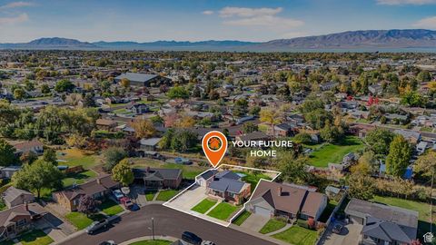 Tiny photo for 917 N GARDEN DR, Orem, UT 84057 (MLS # 2118635)