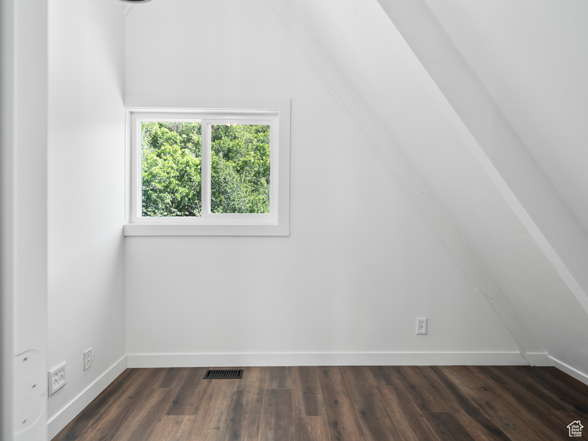 WOODLAND - Residential