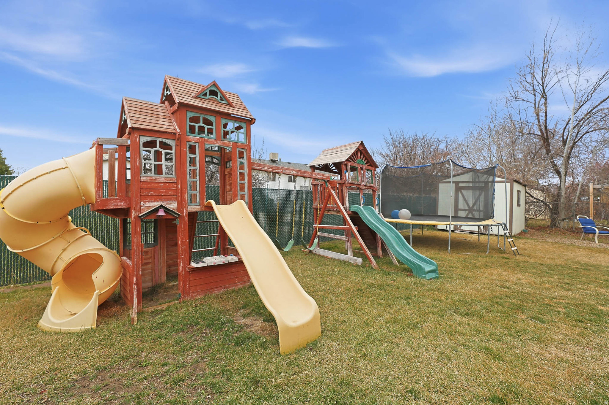 OQUIRRH SHADOWS - Residential