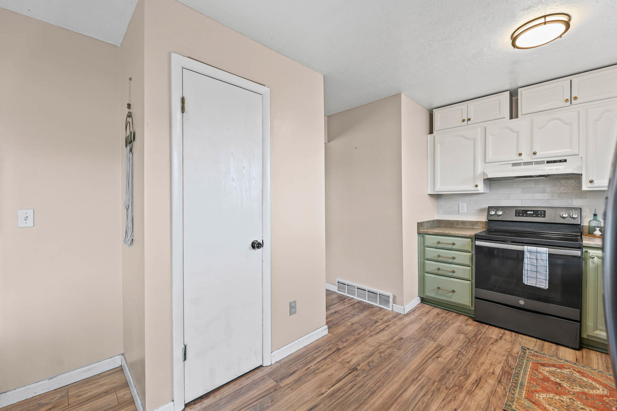 OQUIRRH SHADOWS - Residential