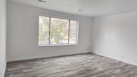 Tiny photo for 555 N STARCREST DR #B28, Salt Lake City, UT 84116 (MLS # 2120462)