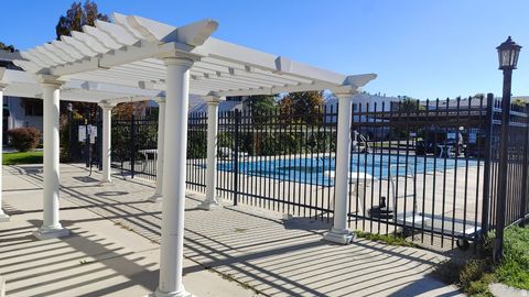 Tiny photo for 555 N STARCREST DR #B28, Salt Lake City, UT 84116 (MLS # 2120462)