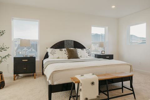 Tiny photo for 5215 S PARAMOUNT DR, Riverdale, UT 84405 (MLS # 2138568)