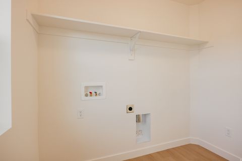 Tiny photo for 5215 S PARAMOUNT DR, Riverdale, UT 84405 (MLS # 2138568)
