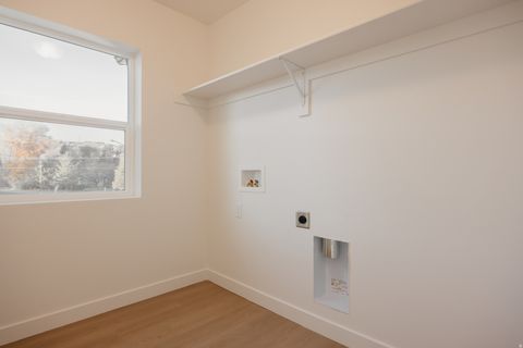 Tiny photo for 5215 S PARAMOUNT DR, Riverdale, UT 84405 (MLS # 2138568)