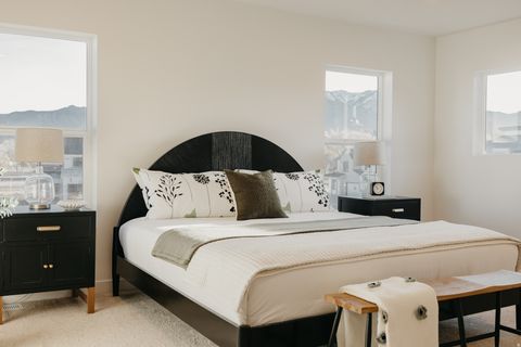 Tiny photo for 5215 S PARAMOUNT DR, Riverdale, UT 84405 (MLS # 2138568)