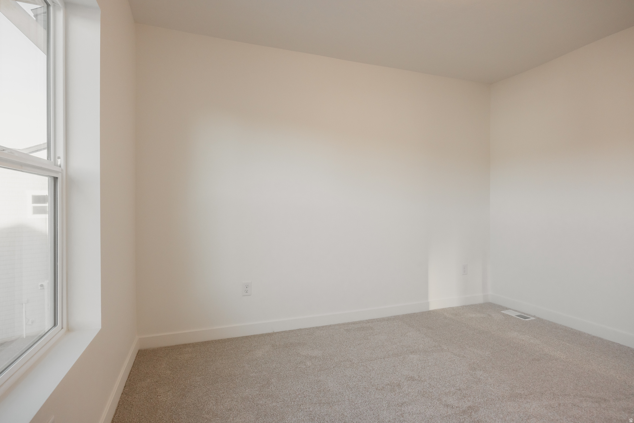 RIVERSIDE ESTATES - Residential