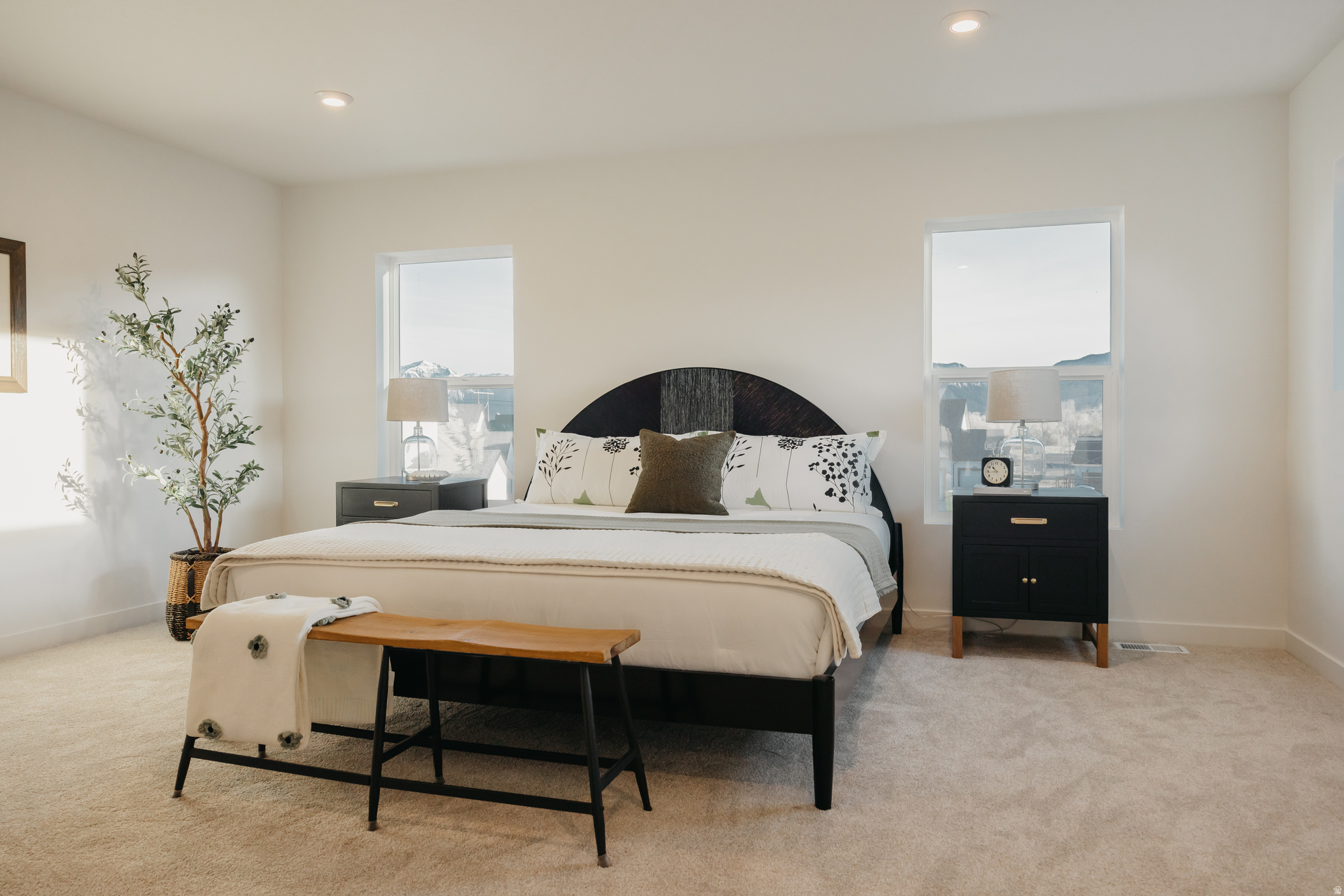 RIVERSIDE ESTATES - Residential