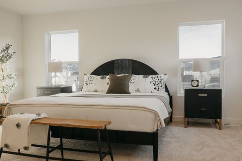 Tiny photo for 5215 S PARAMOUNT DR, Riverdale, UT 84405 (MLS # 2138568)