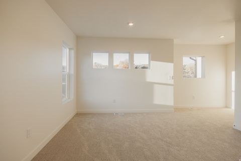 Tiny photo for 5215 S PARAMOUNT DR, Riverdale, UT 84405 (MLS # 2138568)