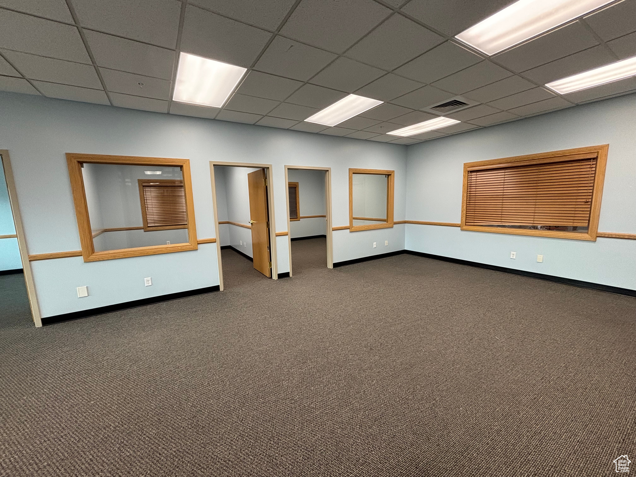 GREEN - Commercial Lease