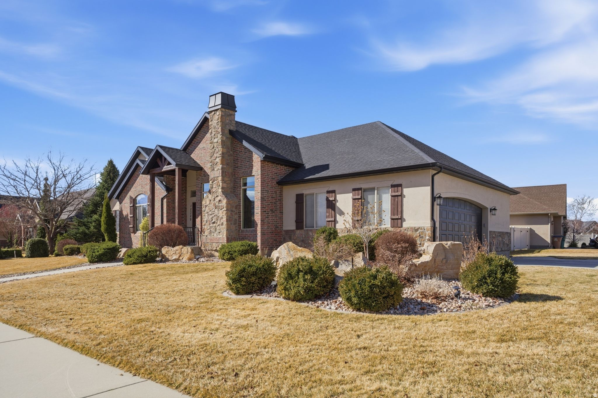 JUNIPER HEIGHTS - Residential