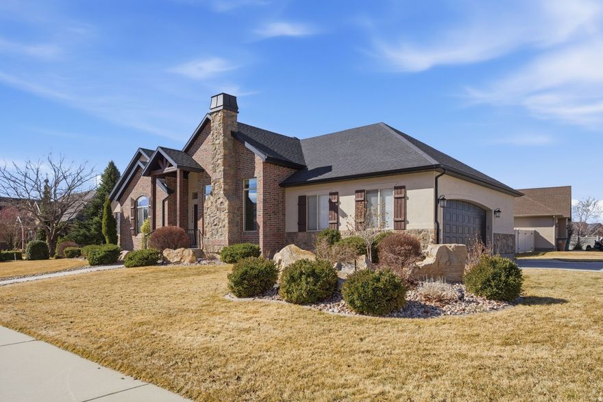 Beautiful, easy living, spacious living home in the heart of Cedar Hills. Don't miss this open, airy, comfortable and single level living home with a basement setup for you to complete a mother in law living suite.