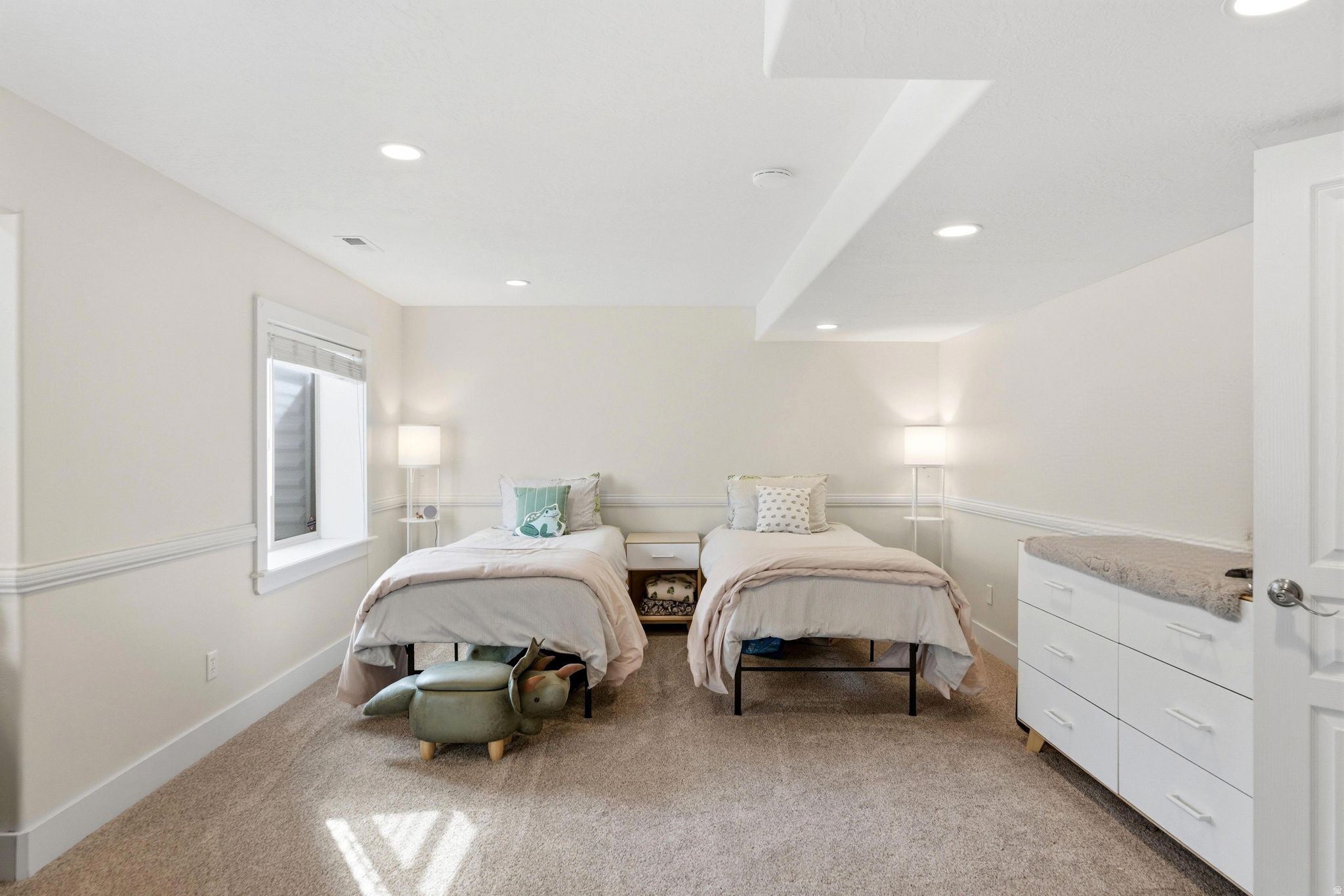 JUNIPER HEIGHTS - Residential