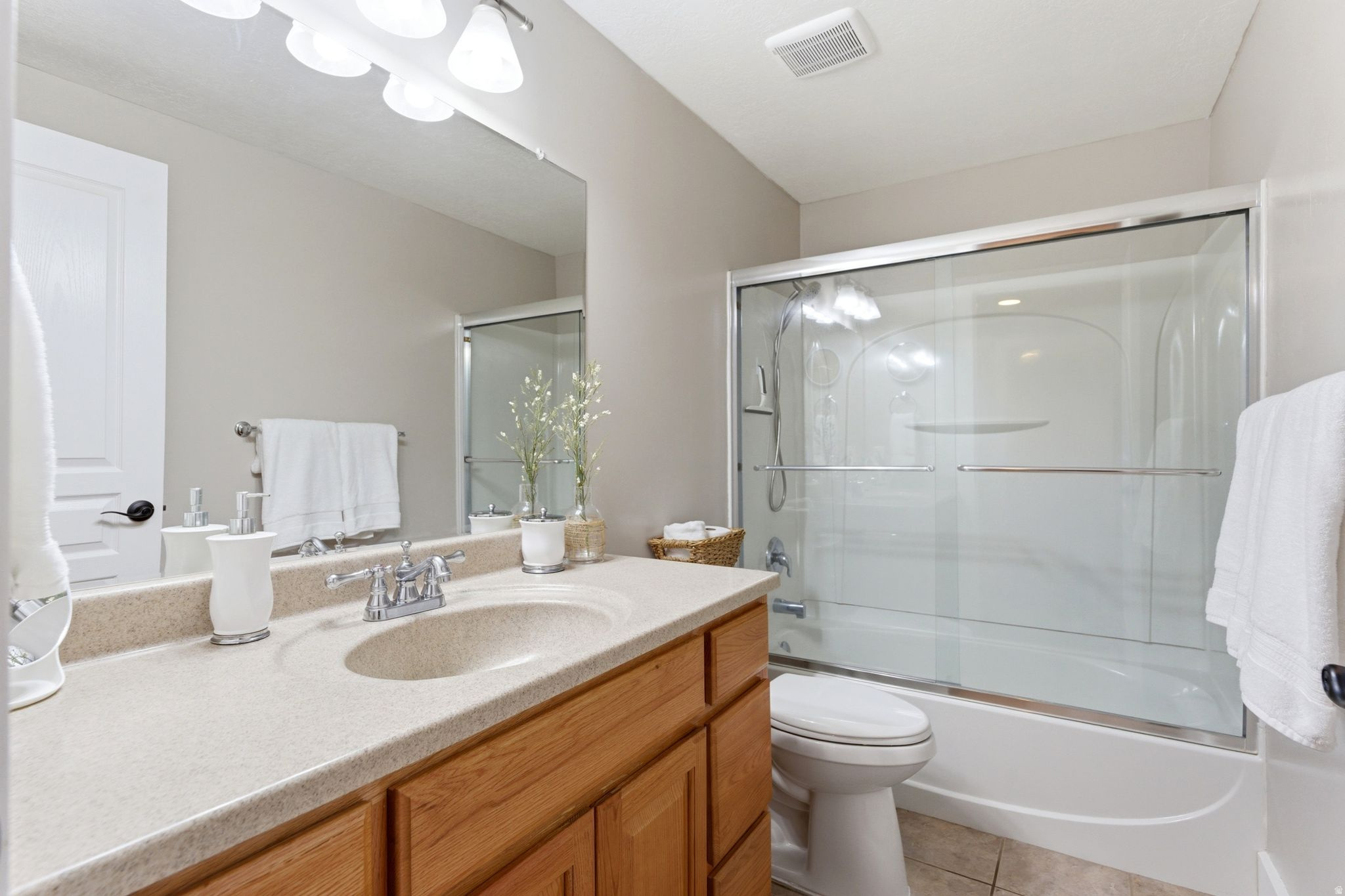 JUNIPER HEIGHTS - Residential