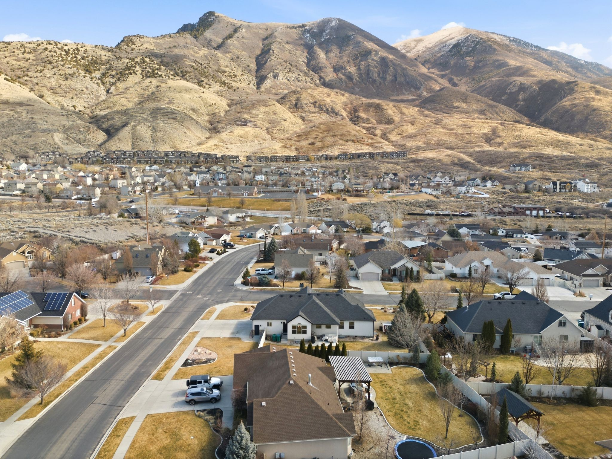 JUNIPER HEIGHTS - Residential