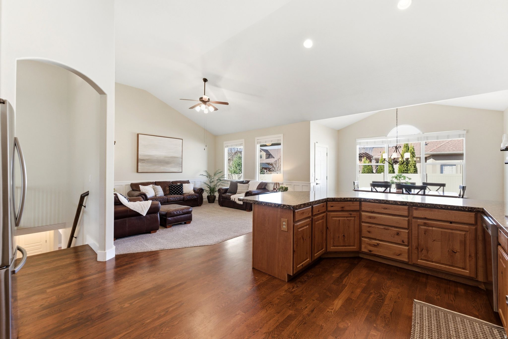 JUNIPER HEIGHTS - Residential